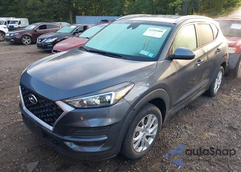 2019 Hyundai Tucson Value z USA, uszkodzony, nr VIN KM8J3CA47KU077034